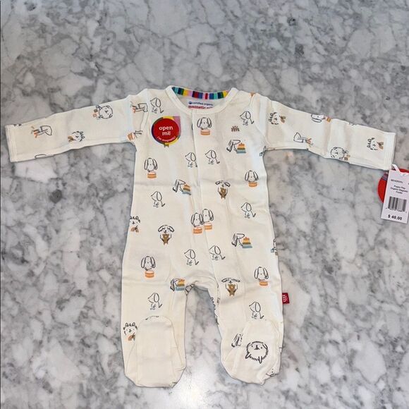 NWT MAGNETIC ME ORGANIC PUPPY FOOTIE - Picture 1 of 7